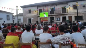 Tórtola celebra unida el triunfo mundial de España
