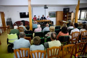 Rufino Sanz Peinado presenta el libro «Cuando Dios gobierna de lejos»