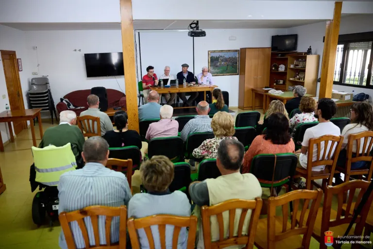 Rufino Sanz Peinado presenta el libro «Cuando Dios gobierna de lejos»
